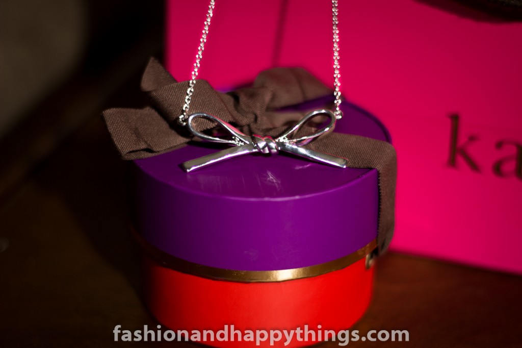 Fashion and Happy Things!   Kate Spade Skinny Mini Necklace Review  