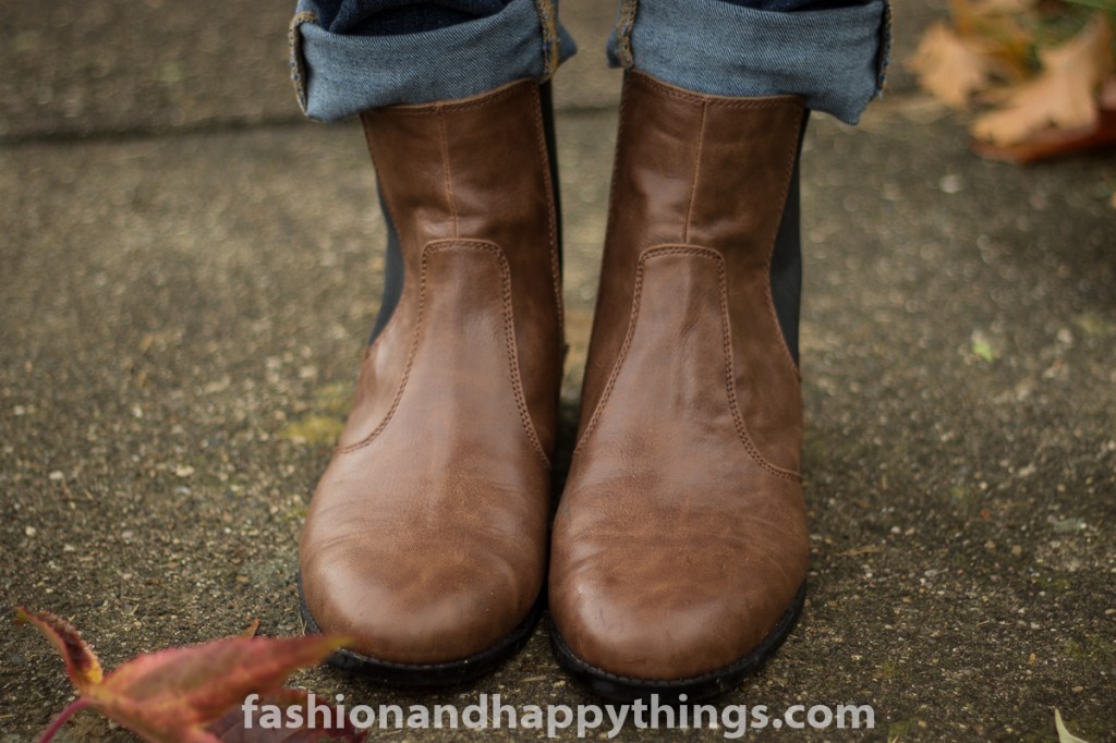 Fashion and Happy Things!   Stylish Sundays: Burgundy and Chelsea Boots  